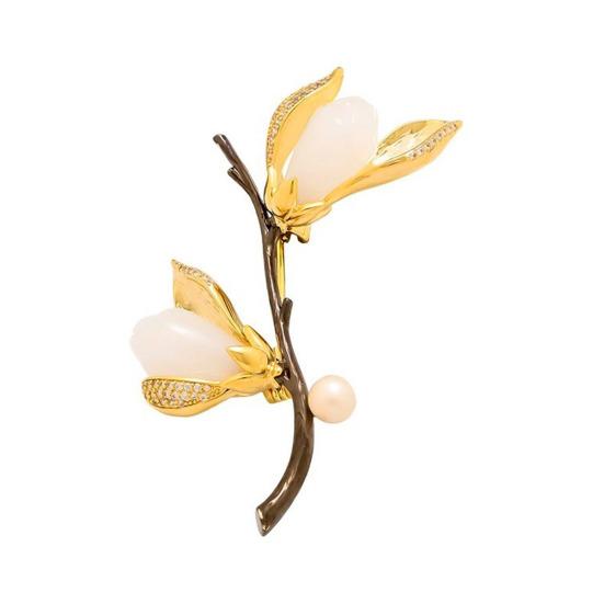 Brooch Magnolia Branch Design Lapel Brooch Pin Sweaters Collars Hats Bags Coats Scarves Badge Versatile Accessory