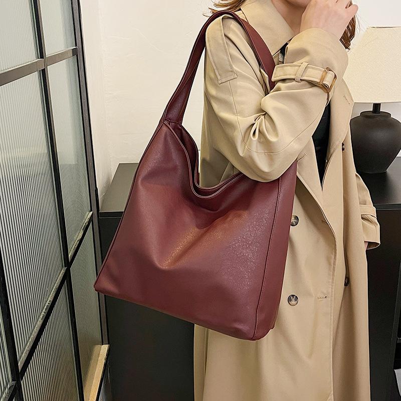 New Large-capacity Women's Bag Textured Shoulder Messenger Bag Commuter 2025 Casual Fashion Tote Bag