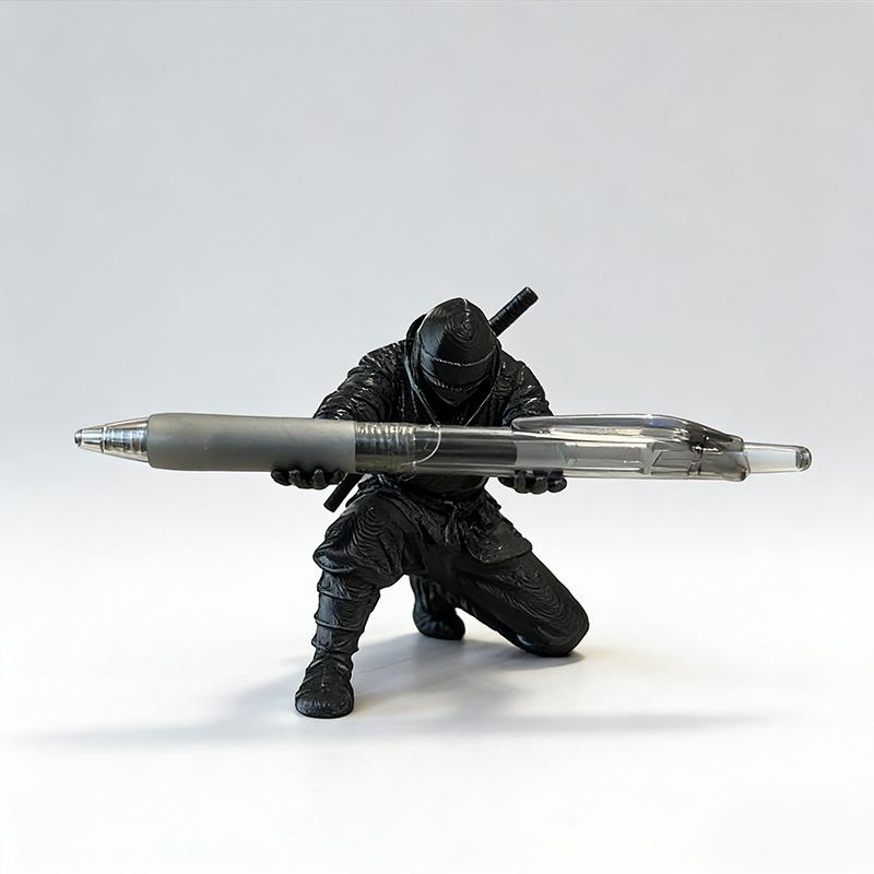 1pc Creative Black Warrior Pen Holder Office Desktop Pen Rack Desktop Ornament Decorative Items Pen Holder