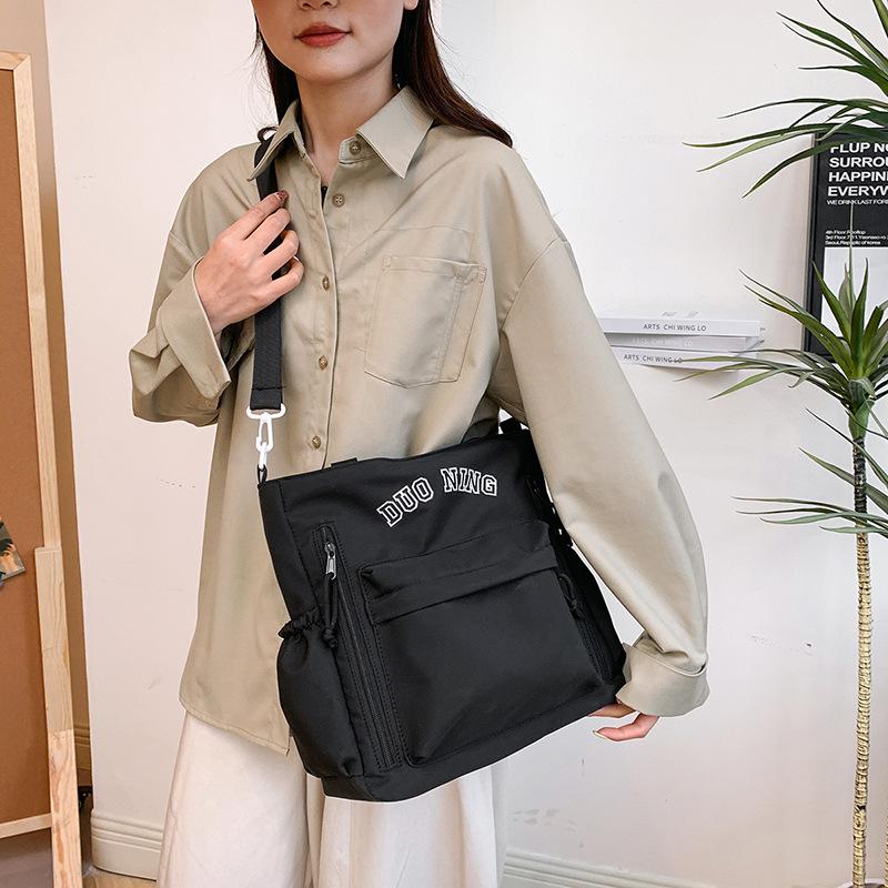 Handbag Multifunctional Bag 2025 New Large Capacity Student Class Simple, Fashion Versatile Large Capacity Tote Bag