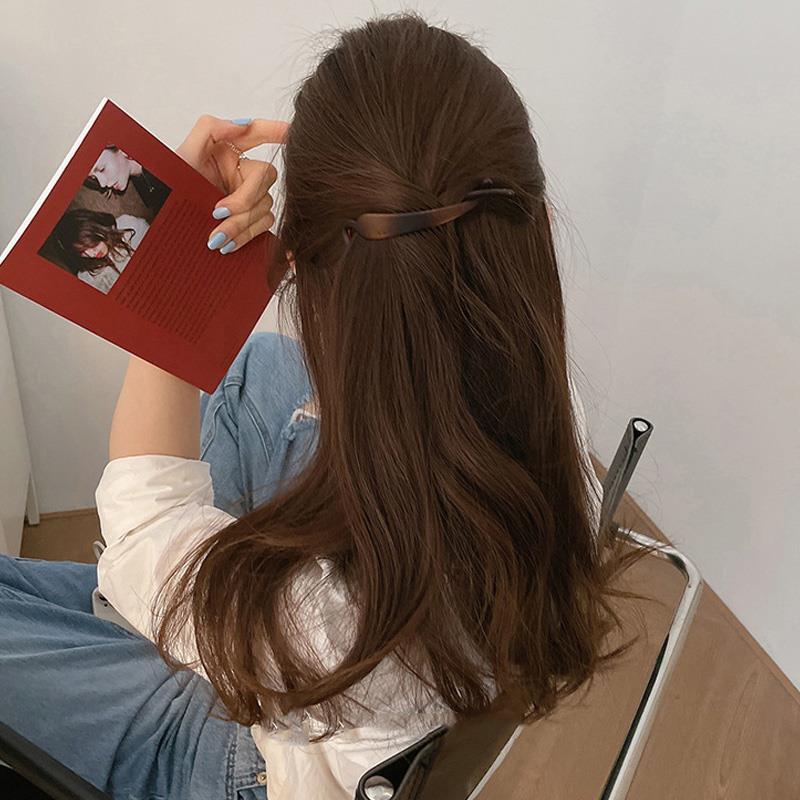 Geometric Matte Hair Claw Clips Simple Hair Crab Clamps Women Girls Ponytail Holder Plastic Barrettes Hairpin Hair Accessories