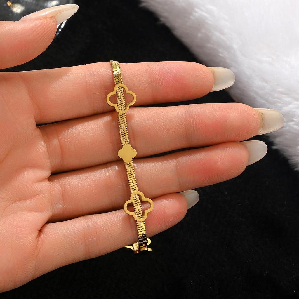 Modne Bransoletki ze Stali Nierdzewnej i Złota 18K - Wytrzymałe, Odporne na Ścieranie Bangles w Stylu Europejskim i Amerykańskim