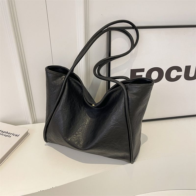 

Retro Commuter Bag Women s Unique Versatile Large Capacity Student Class Shoulder Tote Bag чорний