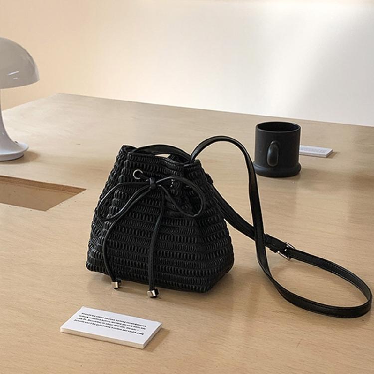 Drawstring Bucket Bag Leather Crossbody Handbags Ladies Evening Bag Fashion Shoulder Bag Purse Gifts for Women Girls