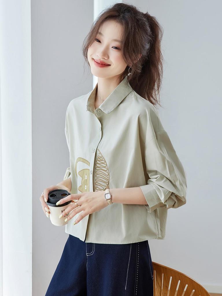 Damen besticktes Baumwollhemd - 2025 Frühher Herbst Lockerer Revers-Top, Altersminderndes Hübsches Langarm-Modedesign