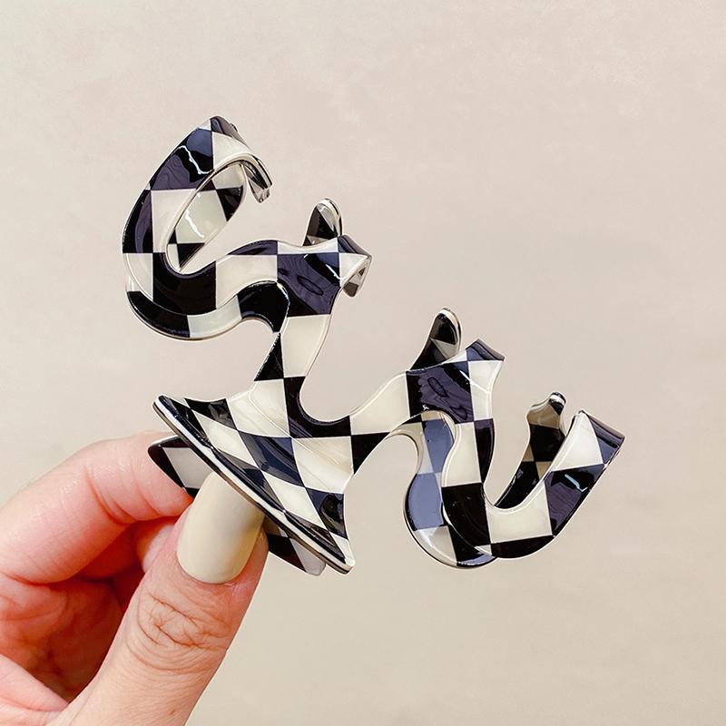 Women Elegant Checkerboard Acrylic Hair Claw Temperament Geometric Headband Hair Clips Hairpins Fahion Hair Accessories Gift