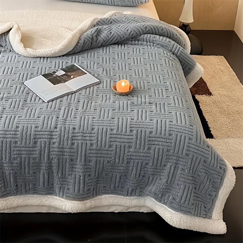 Winter Blanket Coral Fleece Blankets Office Shawl Nap Blanket Air Conditioning Duvet Bedding Warm Sheets 200*230cm