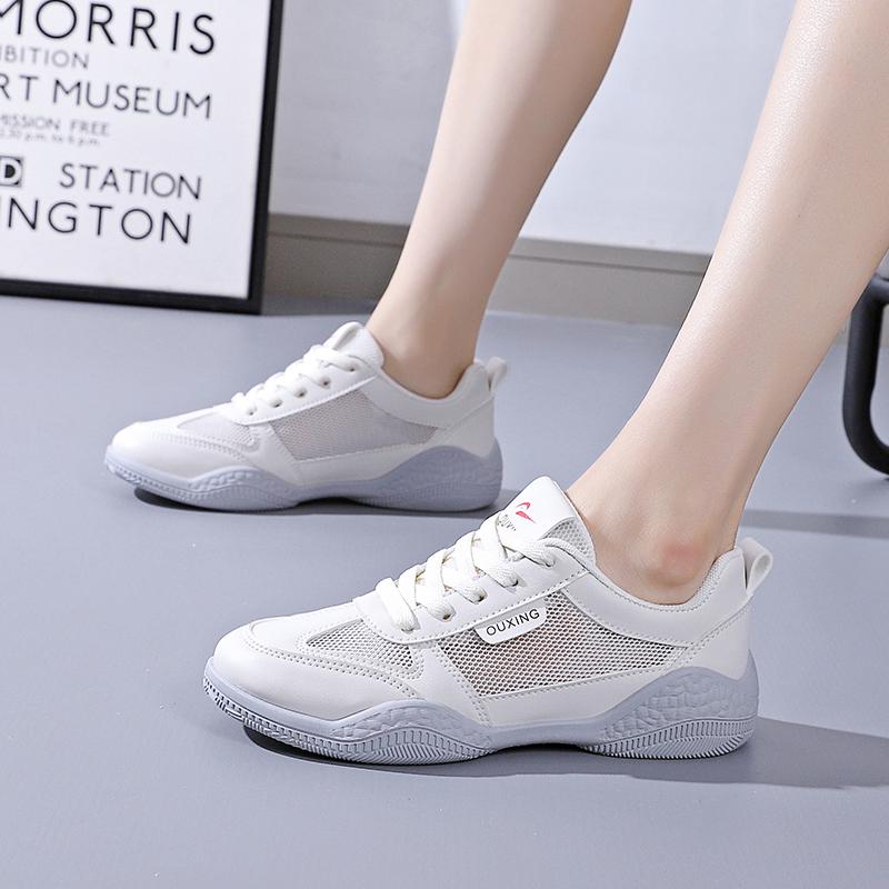 Junior High & High School Girls' Lightweight Running Shoes - Breathable, Shock-Absorbing Mesh White Sneakers for PE & Sports