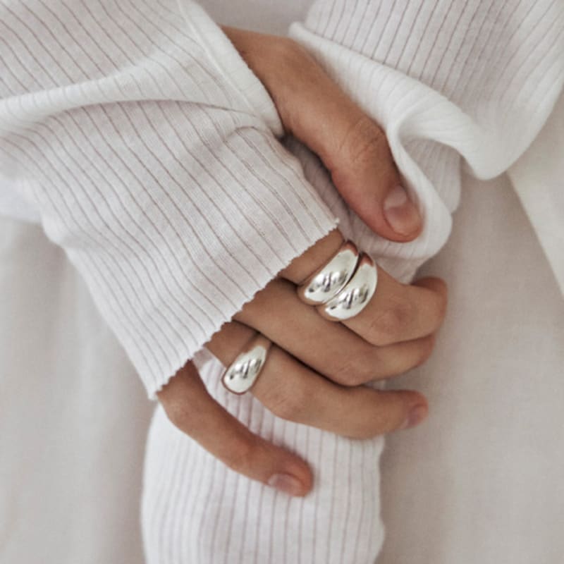 Dewy desert volume ring