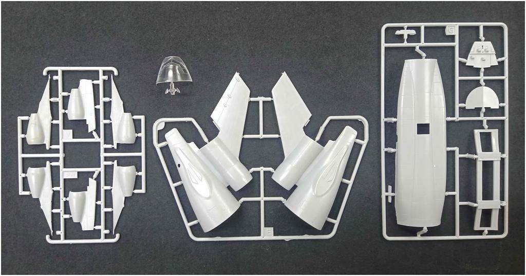 Micromill McDonnell Douglas Plastic Model Kit 1/144 MD-11 P.W. Engine-Equipped MKR144-036