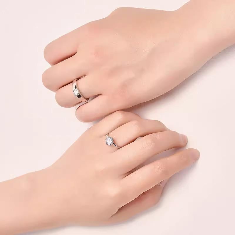 Luxury Adjustable Cubic Zirconia Proposal & Wedding Ring: Stylish, High-end, and Perfect for Couples.