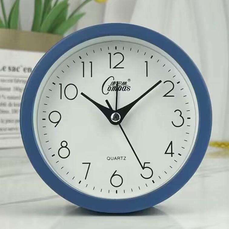Large Digital Silent Elderly Alarm Clock Simple Square Clock Student Dormitory Table Desktop Bedside Clock