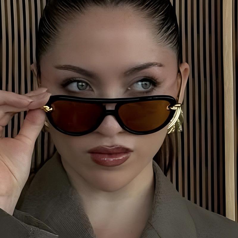  Ins Popular Fashion Double Bridges Pilot Women Luxury Sunglasses Brand Designer Oval Hollow Shades UV400 Men Sun Glasses