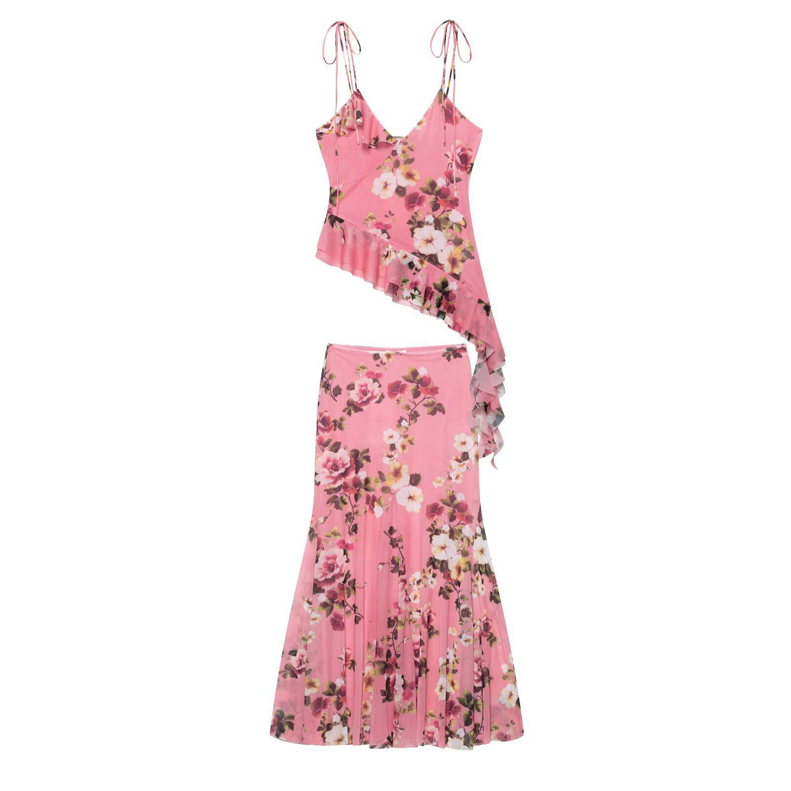 

Spring 2025 European & American Women s Silk Print Camisole Top and Half Skirt Set S