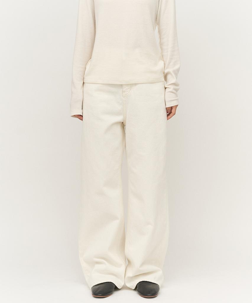 Leopeusaideuhwaiteulabel Straight Denim Pants Tofu White