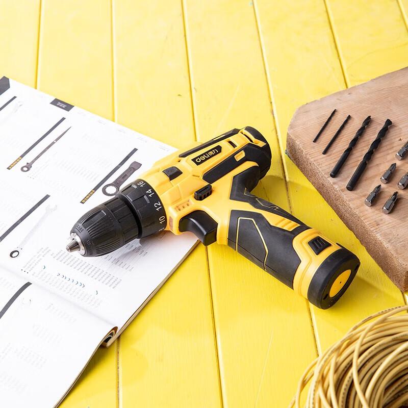 Deli DL6262 Cordless Lithium-ion Electric Drill Screwdriver CN Plug (adapter Included)