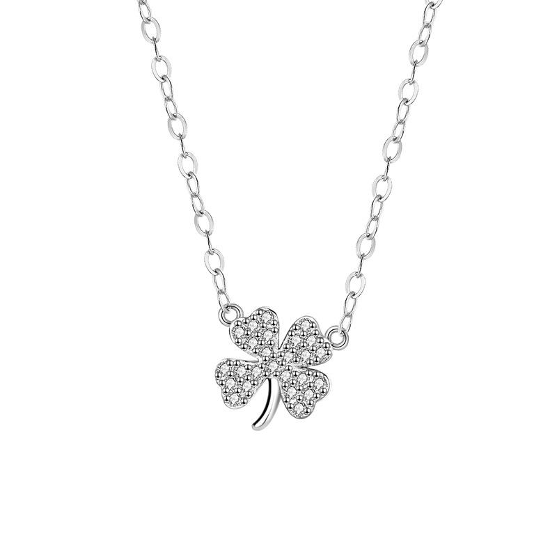 Four Leaf Grass Necklace Summer New Women's Clavicle Chain Light Luxury Small and High End Korean Edition