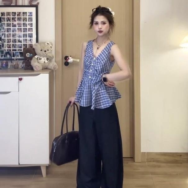 Korean Neck V-neck Sleeveless Sling Vest Women's Summer New Design Waist Temperament Plaid Shirt Top