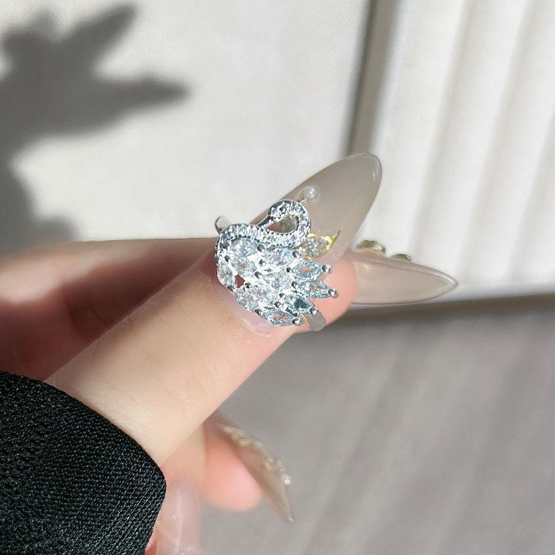 2026 French Gradual Change Full Diamond Swan High-end Sweet Cool Ring Female Niche Design Temperament Beautiful Ring Resizable