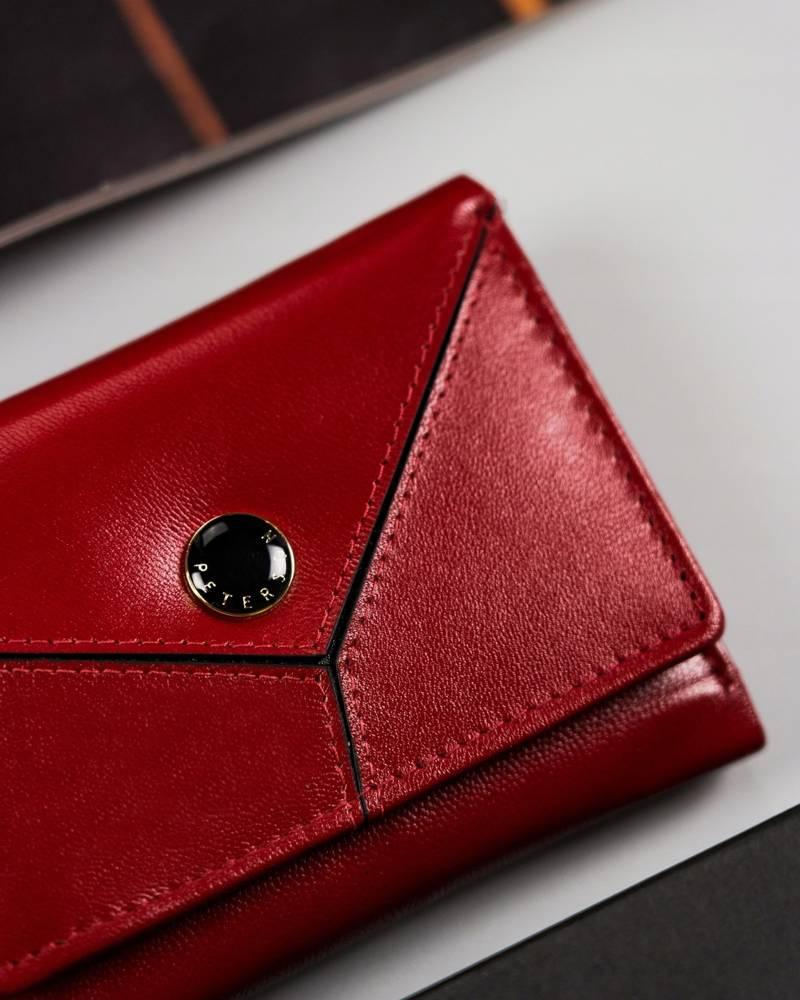 Classic, small women's wallet made of natural leather - Peterson