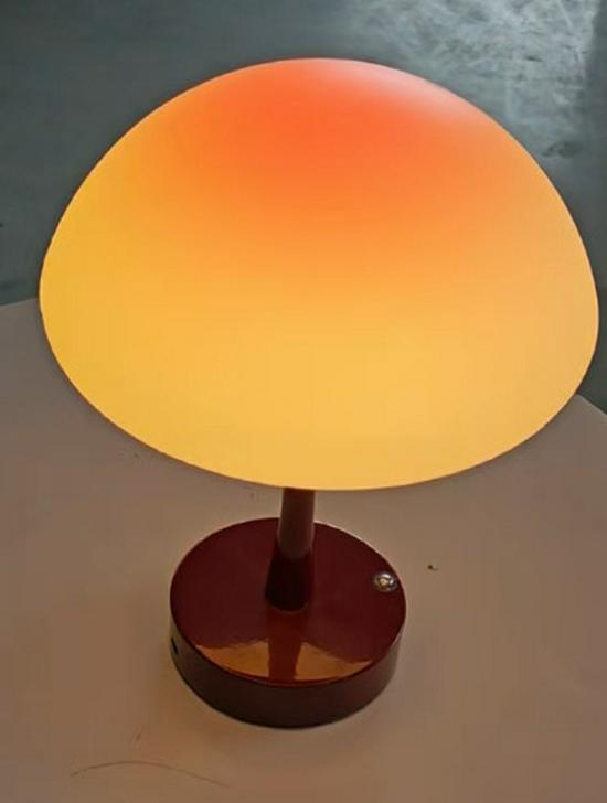 Cream Style Eye-Protection Mushroom Table Lamp - Creative Bedside Atmosphere Decor