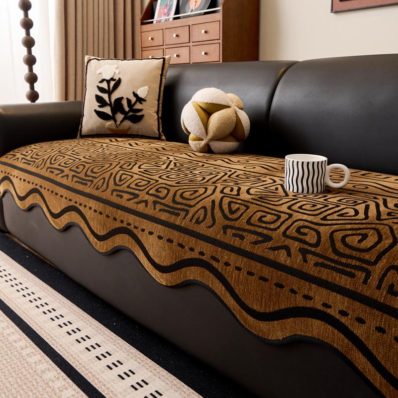 Universal Arc Edge Irregularity Sofa Cushion Chenille Fabric Sofa Cover Non-Slip Couch Slipcover Protector