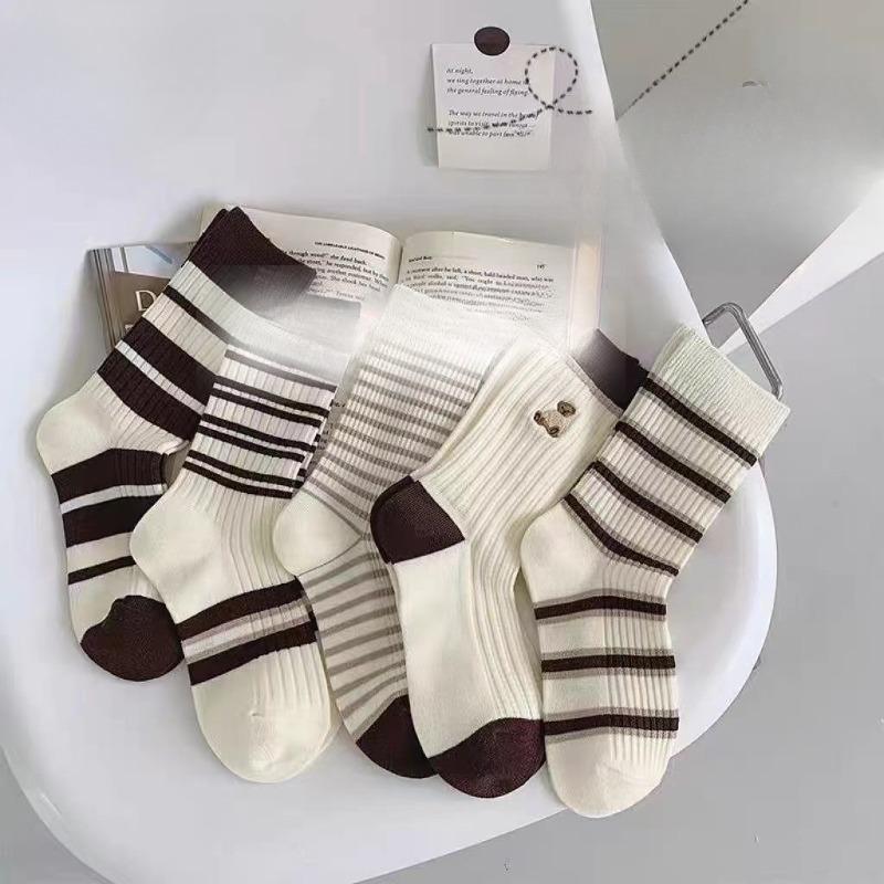 

5 пар милих коротких жіночих спортивних бавовняних шкарпеток з мультфільмами, повсякденних модних веселих шкарпеток