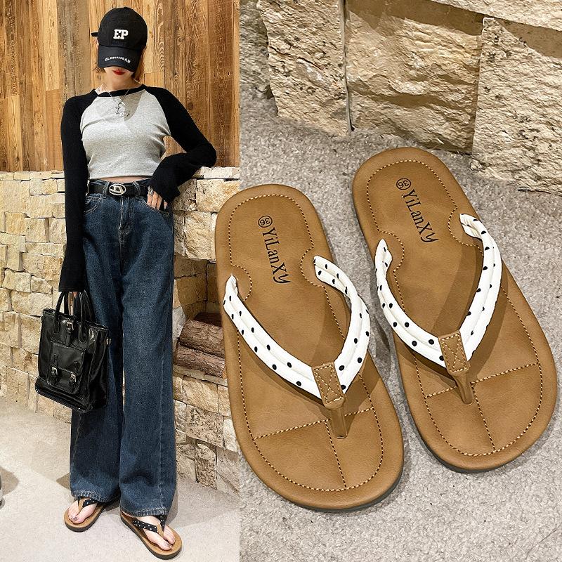 

Floral flip-flops women s 2025 new summer fashion outer wear flat bottom toe large size women s cool slippers 2025 35