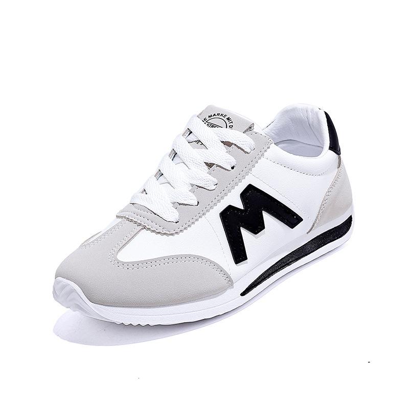 Spring new student little white board shoes women's simple and lightweight virtue shoes niche versatile casual running shoes wear-resistant