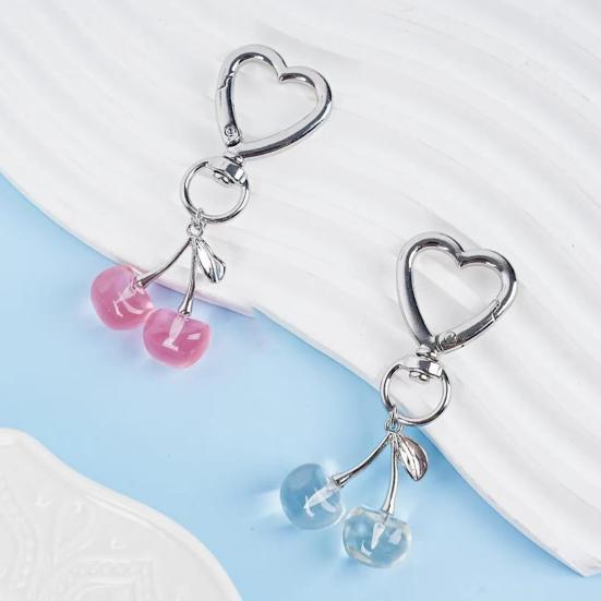 Keychain Pendant, Cherry Pendant Key Holder with Hearts Buckle, Alloy Polished Surface Backpack Charm Pendant for Women Accessories