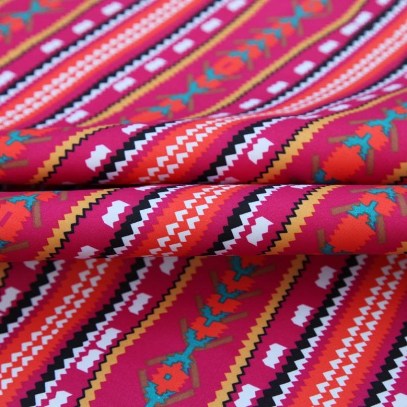 Picknickdecke im Ethno-Stil Oxford-Gewebe Wasserdicht Outdoor Campingmatte Strand-Picknicktuch Tragbarer Reise-Campingteppich