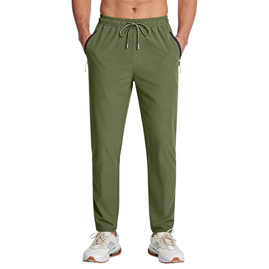 Sportliche locker sitzende Herren-Hose mit Kordelzug und elastischem Bund