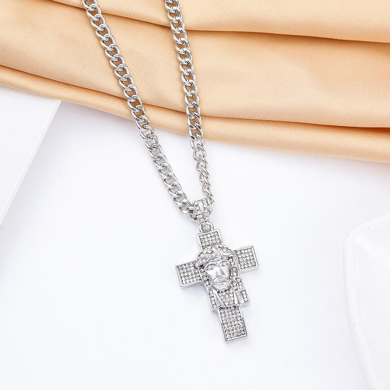 

Bold and exaggerated european and american style hip-hop jewelry for men and women - pendant necklaces with minimalist settings срібний