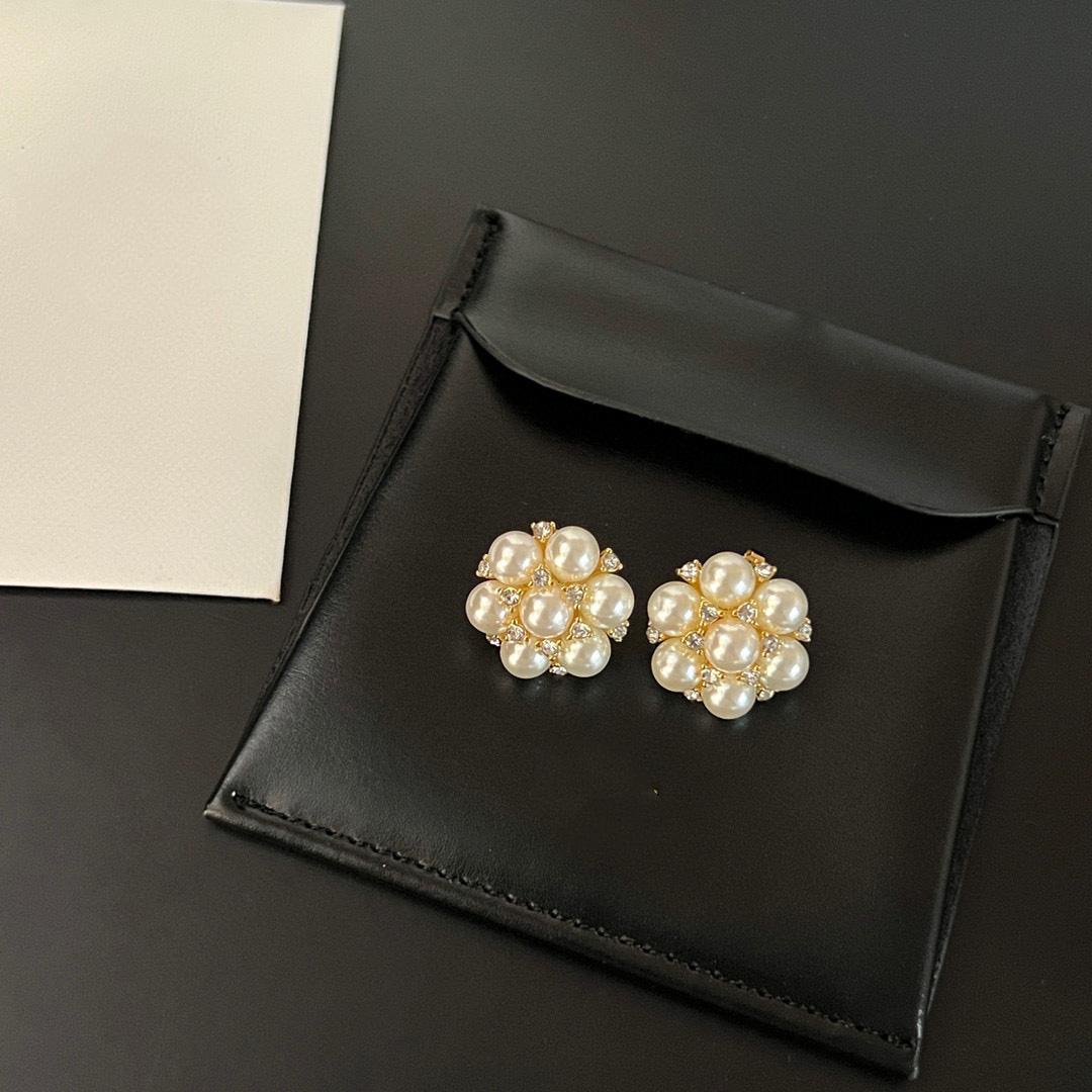 

2023 Новый Популярный Бренд Винтажные Серьги Роскошные Ювелирные Изделия для Женщин Модный Дизайнер Серьги-Капли Жемчуг Леди Вечеринка Снежинка Серьги-Пуссеты