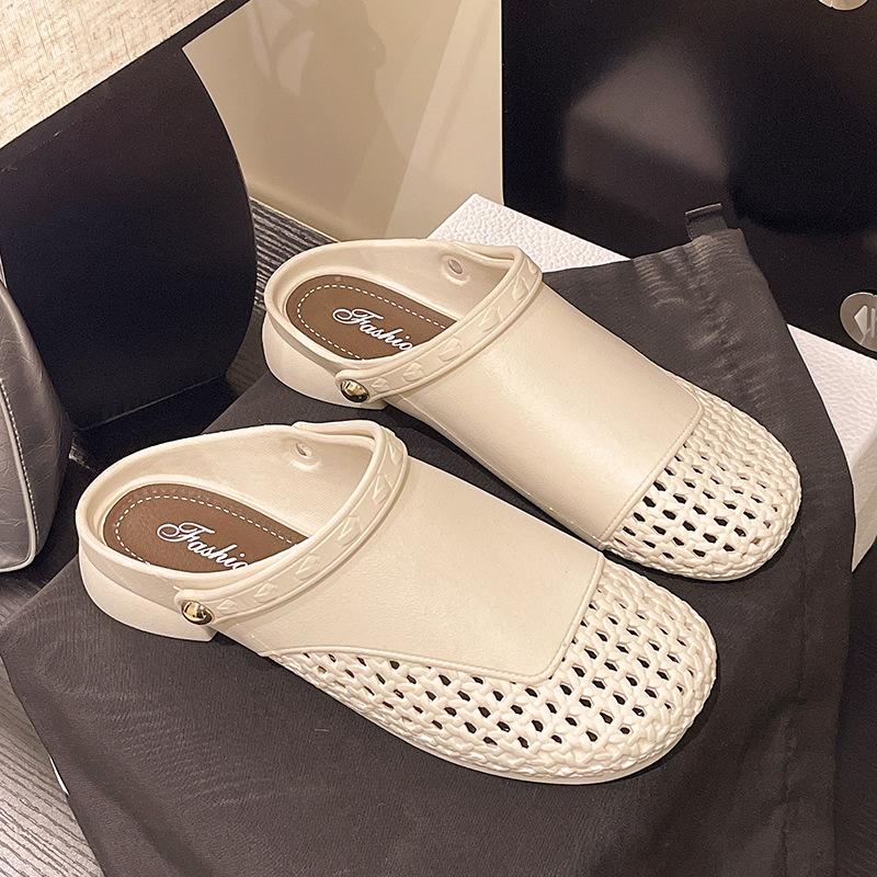 Summer Baotou new breathable woven women's outer slippers fashionable hollow round head versatile cool slippers