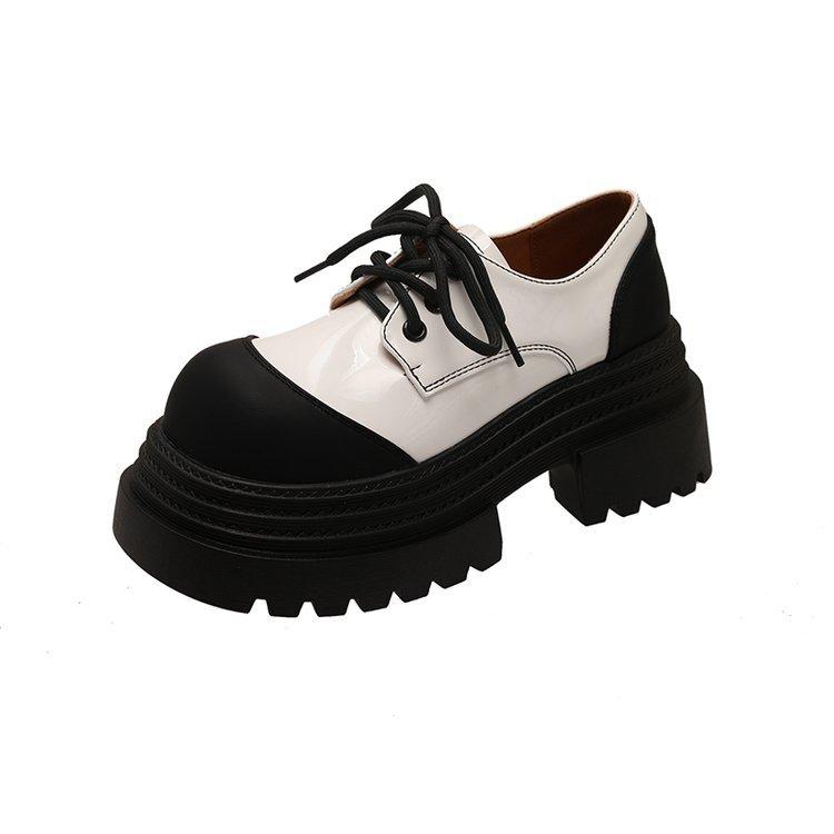 

[youshilai] Black and white color matching small leather shoes for women s 2025 new lace-up 6 cm thick-soled loafers 40