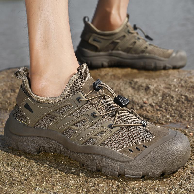 Fashion Non-Slip Flats Hot Style Male Summer Sandals Wading Aqua Shoes New Men's Hollow Out Sandals Comfortable Quick-Dry Beach Shoes