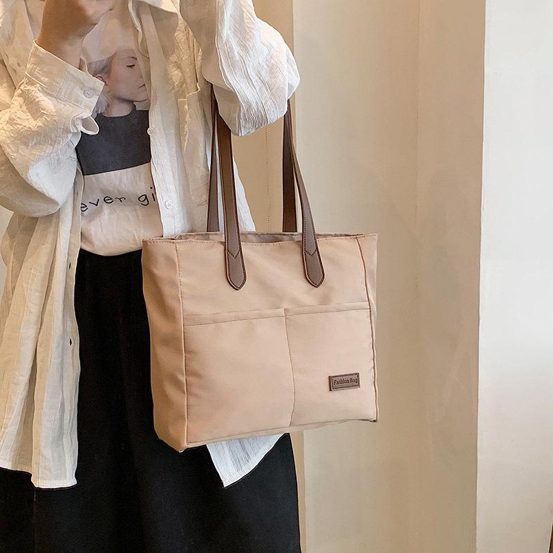 

Bags Large Capacity Underarm Bags Women s 2025 New Simple Oxford Buttot Bags Versatile Shoulder Commuter Bags хаки