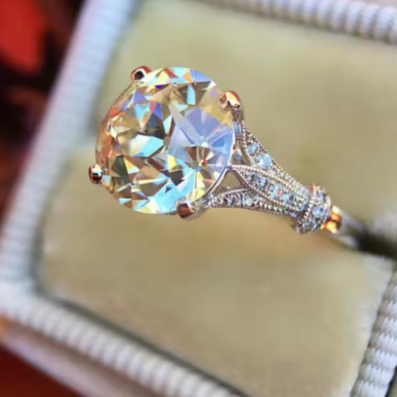 Fashionable Retro Forked Pattern Inlaid with Circular Blue Synthetic Zircon Ring Women's Banquet Party Jewelry Accessories Gift