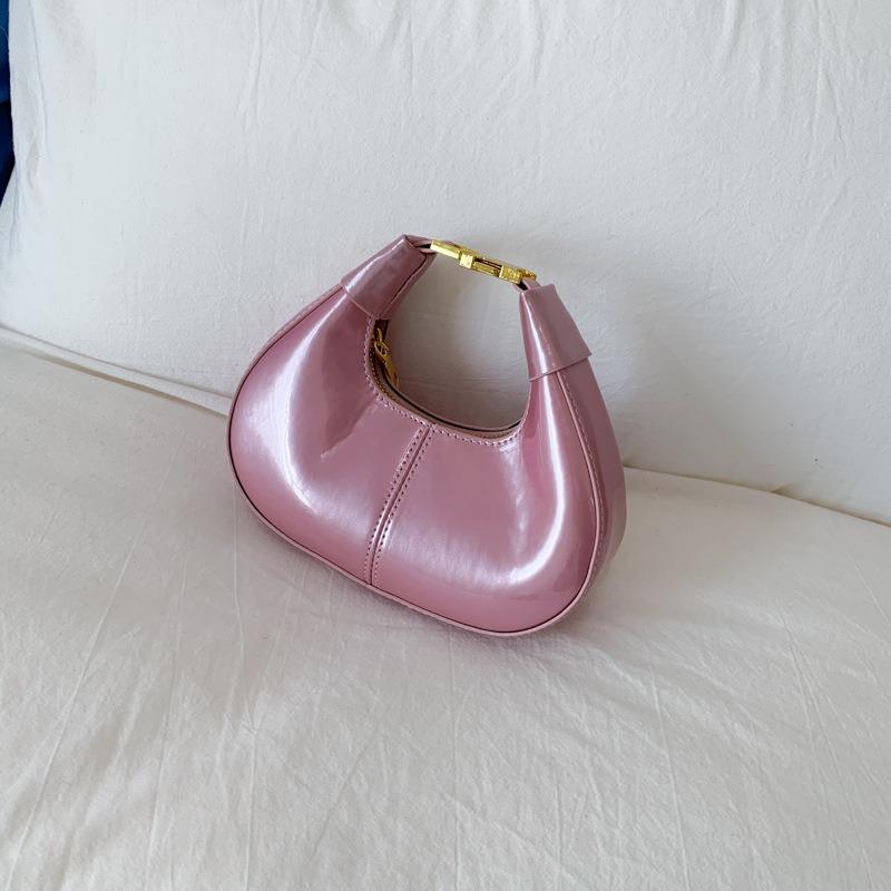 Today's Popular Bags Are Women's New Fashion Sense, One Shoulder Underarm Bag, Retro Versatile Messenger Dumpling Bag.