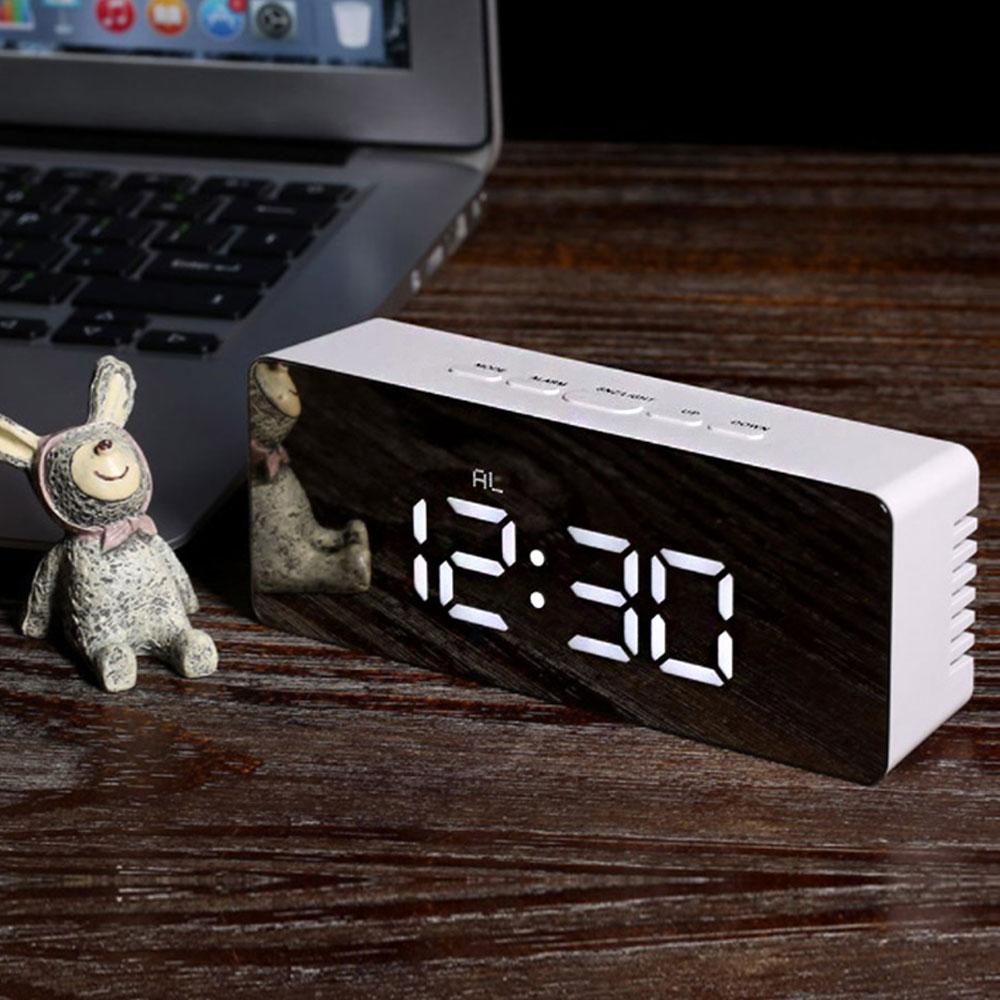 Yujeubi Mirror-Type Led Desk Clock