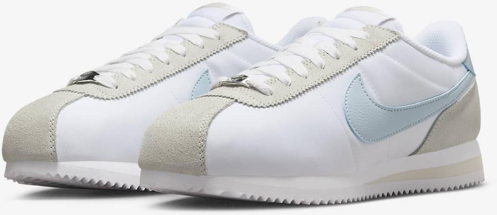 Кроссовки Nike Cortez Textile Women белый/светло-ореховый коричневый/светло-белый/светло-синий