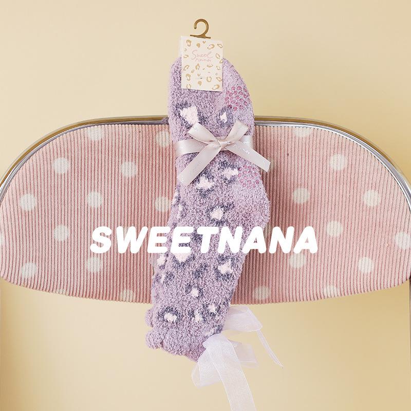 

Winter Thickened Coral Fleece Socks Medium Tube Sweet Leopard Print Heel Bow Home Floor Socks Girl Sleep Socks One size fits all фиолетовый