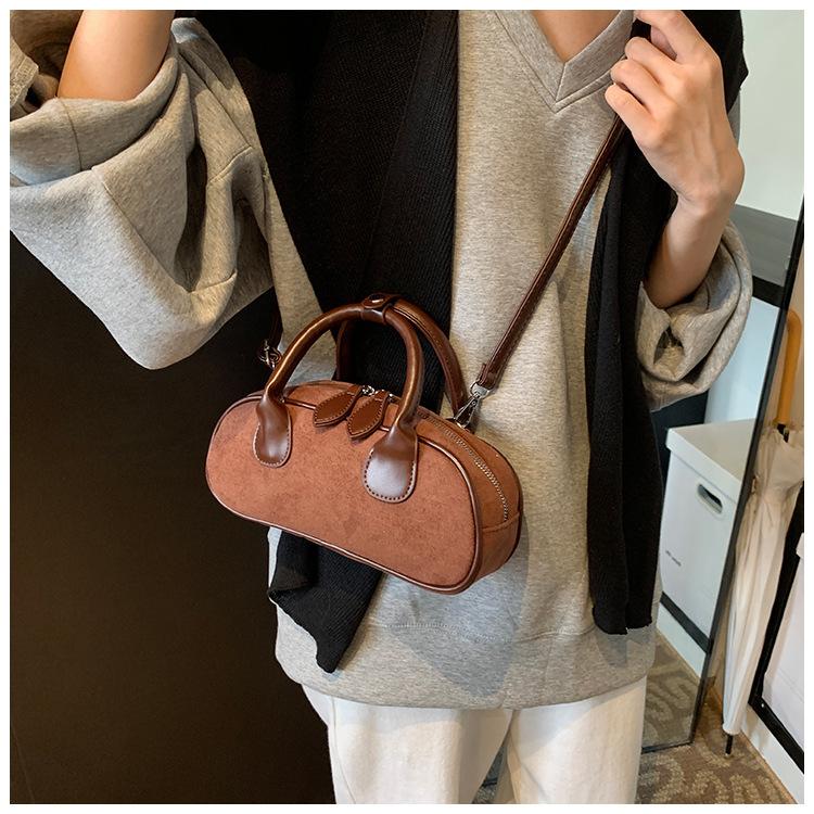 Vintage Matte Bowling Bag Women's High-end Sense Medieval Portable Pillow Bag Suede Shoulder Messenger Bag