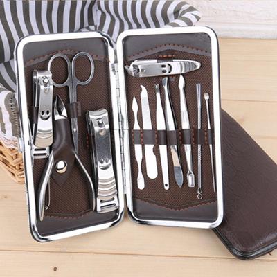 Set per pedicure/manicure 12 in 1, tagliaunghie, tagliaunghie per cuticole, kit per la cura della pelle, custodia