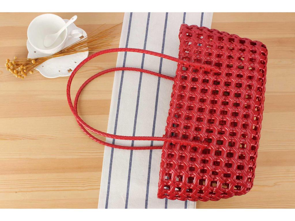 Damska pleciona torba koszyk z ażurowym wzorem 2025: Wszechstronny dodatek na plażę i na nieformalne wakacje