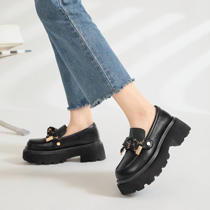 Augustine loafers women's 2025 autumn and winter new British style retro lady platform foot small fashion single shoes