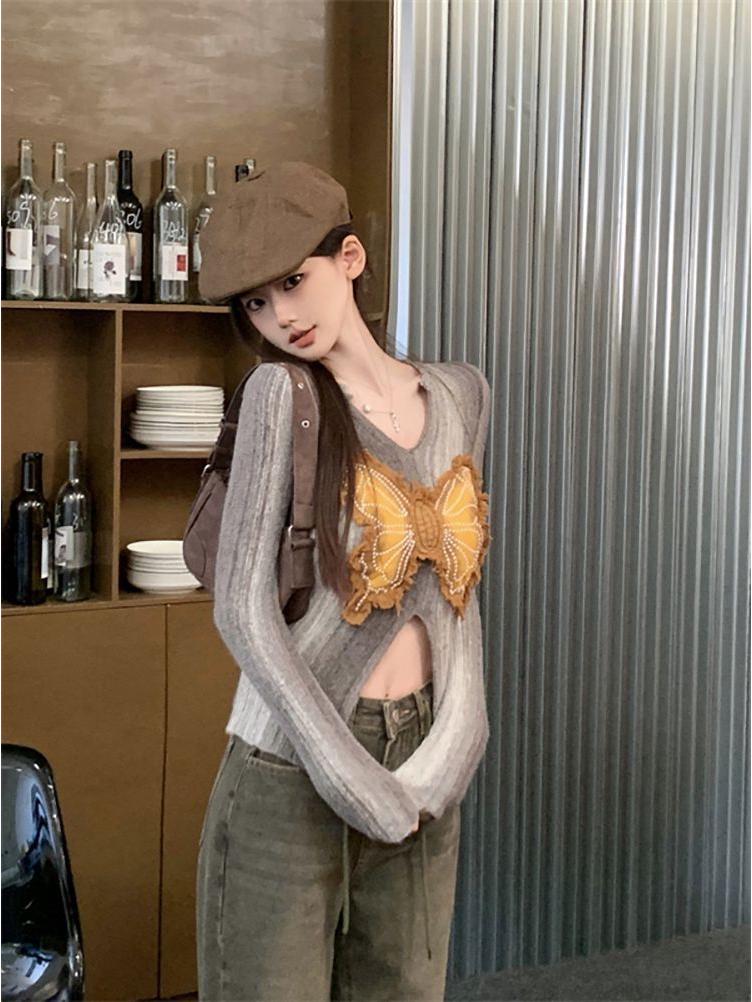 Butterfly Design Slim Fit Long Sleeve Knitted Sweater for Women - Autumn Collection
