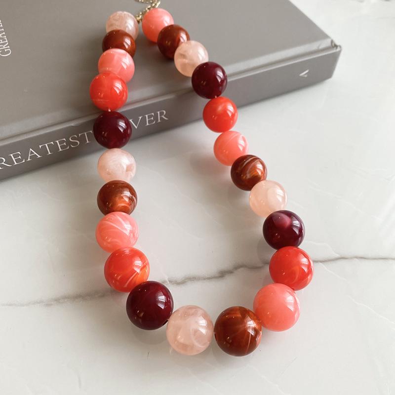 Elegant Summer Acrylic Beaded Necklace: Fashionable Round Clavicle Chain Jewelry
