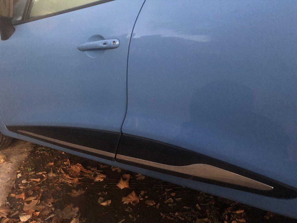 Türleiste Mit Aussparung (4 Stück, rostfrei) für Renault Clio IV 2012-2019